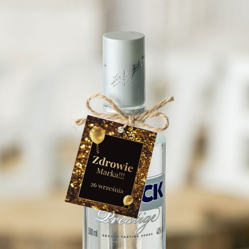 Zestaw eleganckich złotych zawieszek na wódkę z balonikami