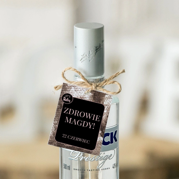 zawieszki 66-różowe-cekiny
