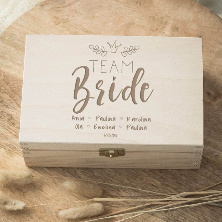 Szkatułka team bride na wieczór panieński jasne