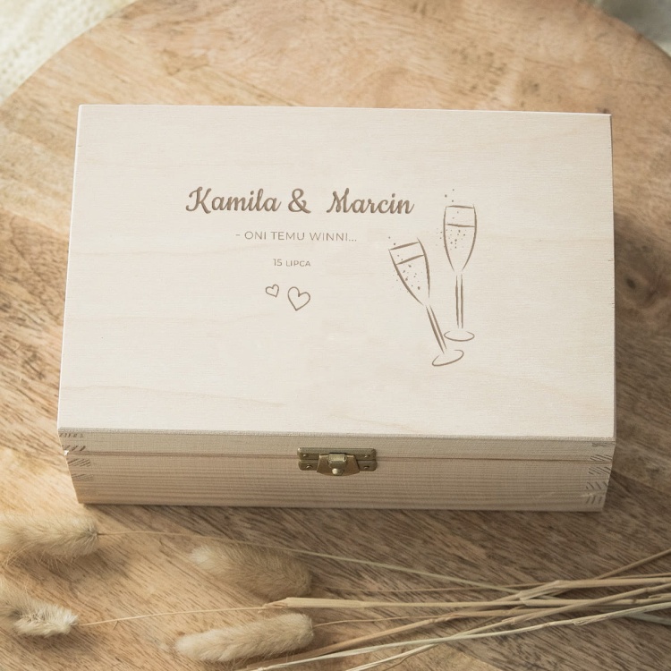 Szkatułka, pudełko z dedykacją na ślub - kieliszki