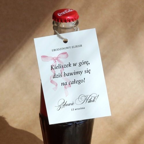 Urodzinowe zawieszki z kokardą- zestaw 18 szt