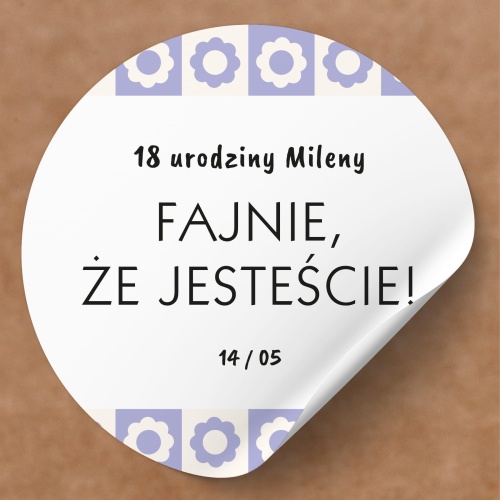 Naklejki na urodziny fioletowe kwiatki