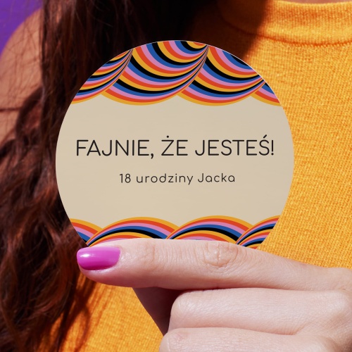 Naklejki na urodziny kolorowa fala