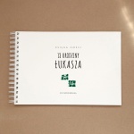 Księga gości z roślinnym wzorem na przyjęcie urodzinowe - okładka z przodu