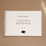 Księga gości z wesołą grafiką  na przyjęcie urodzinowe - okładka z przodu