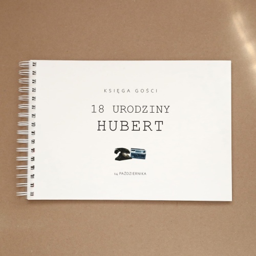 Księga gości w stylu retro na przyjęcie urodzinowe - okładka z przodu