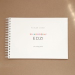 Wzorzysta księga gości na przyjęcie urodzinowe - okładka z przodu