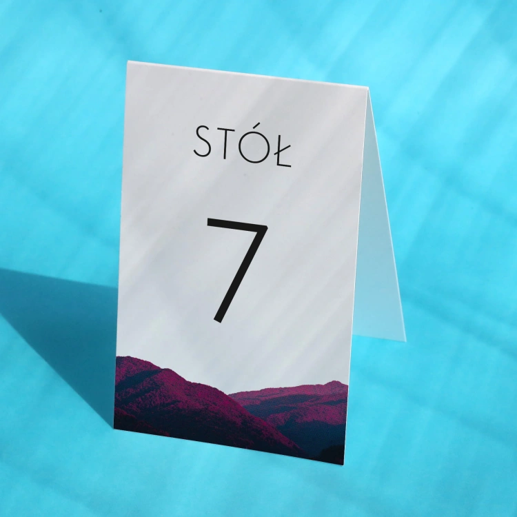 Retro numerki na stół urodzinowy