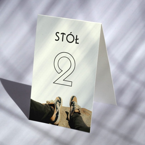 Numerki na stół urodzinowy ze wzorem retro