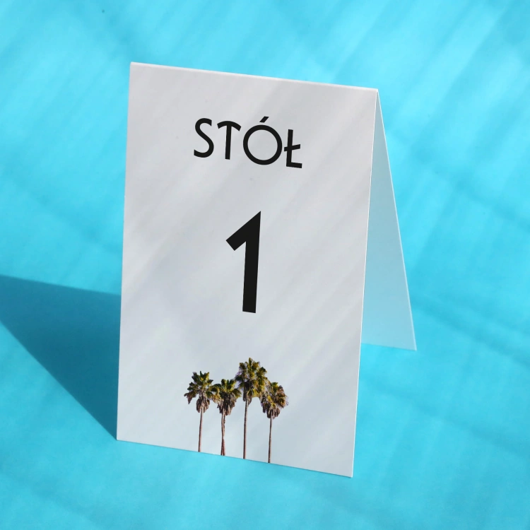 Numerki na stół urodzinowy w stylu retro z palmami