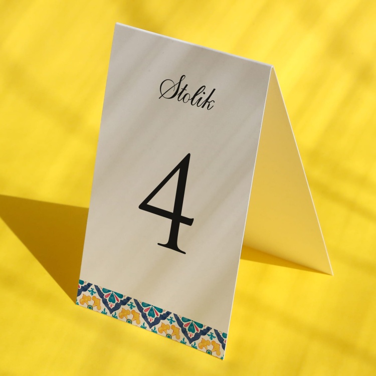 Numerki na stół urodzinowy ze wzorem