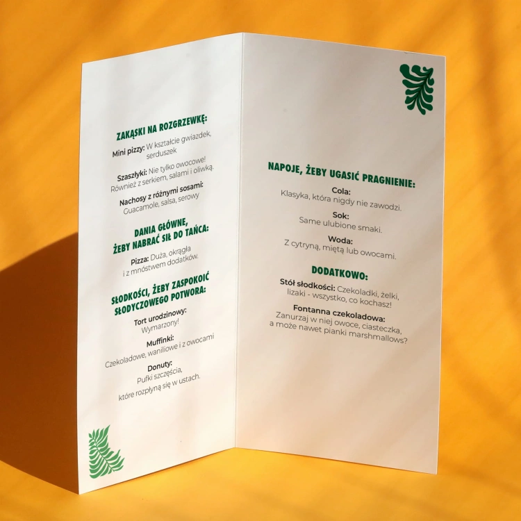 Karty menu na przyjęcie z liściem wnętrze