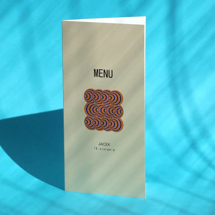 Karty menu na przyjęcie z kolorowym wzorem- okładka