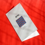 Karty menu na przyjęcie ze wzorem z oczami- okładka