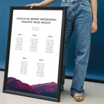 Retro plan stołu urodzinowego z fioletowymi górami