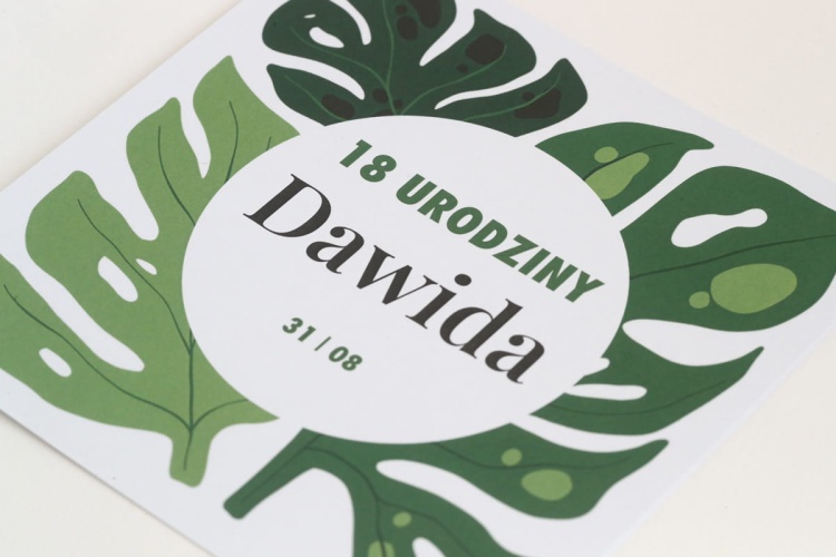 Kwadratowe zaproszenia urodzinowe z botanicznym motywem liści