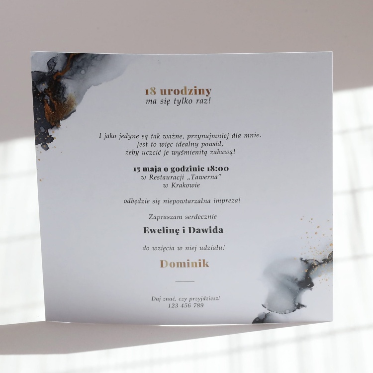 Kwadratowe zaproszenia urodzinowe z akwarelą