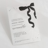 Zaproszenia urodziny z subtelną wstążką i gwiazdami