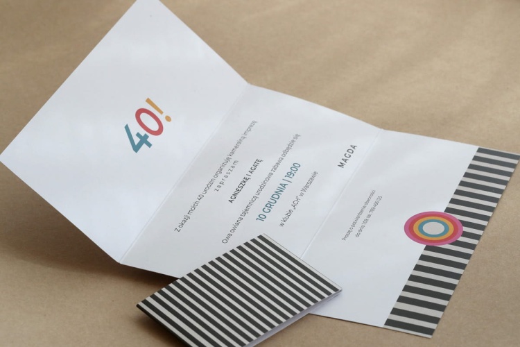 Bauhaus eleganckie zaproszenia urodzinowe z obwolutą