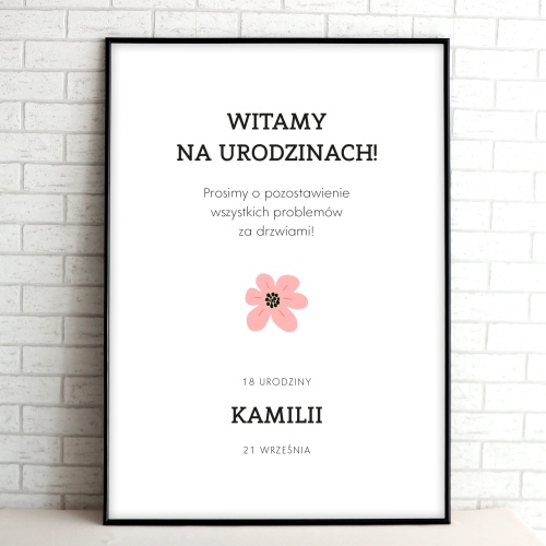 Tablice powitalne na przyjęcie urodzinowe z kwiatuszkiem