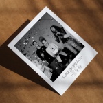 Polaroid podziękowanie dla gości - minimalistyczna liczba urodzin