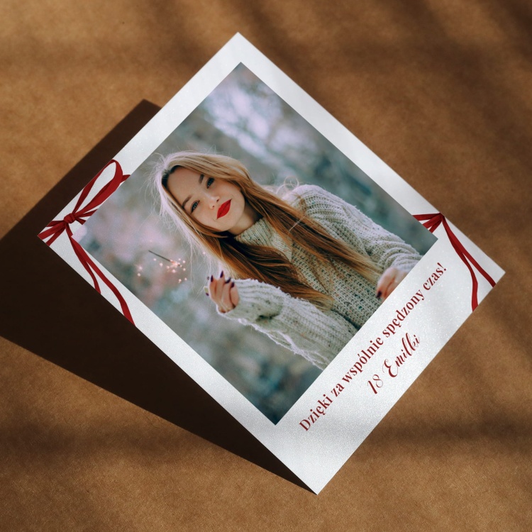 Polaroid podziękowanie dla gości - czerwone kokardy