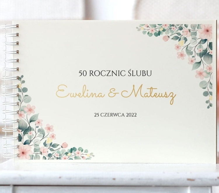 Ciekawy prezent na ślub - Kronika 50 rocznic