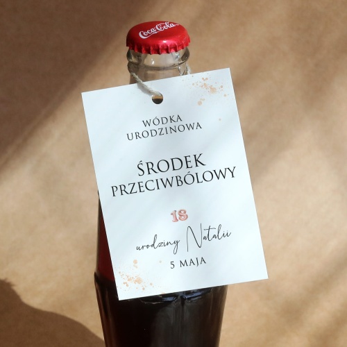 Urodzinowe zawieszki z różowym brokatem