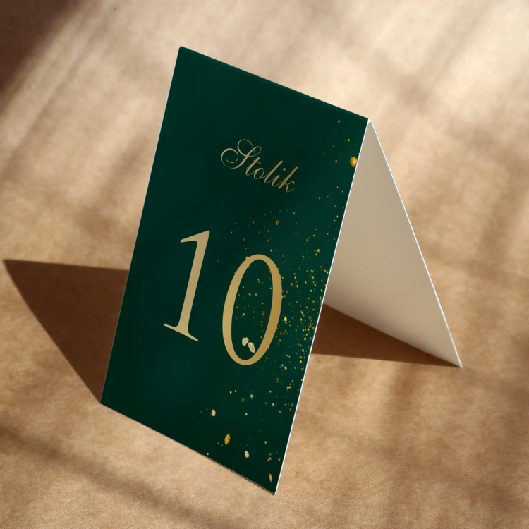 Złoto-szmaragdowe numerki na stół urodzinowy