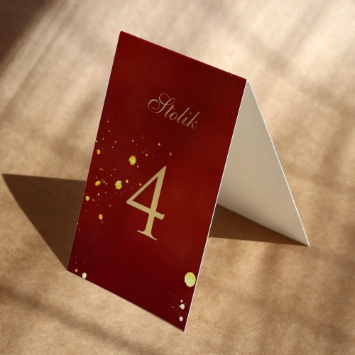 Bordowo-złote numerki na stół urodzinowy