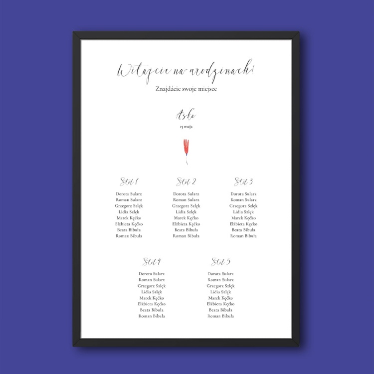 Plan stołu urodzinowego z czerwonym kwiatuszkiem