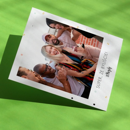 Polaroid podziękowanie dla gości - z różowym balonem i confetti