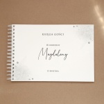 Księga gości na przyjęcie urodzinowe ze srebrnym brokatem