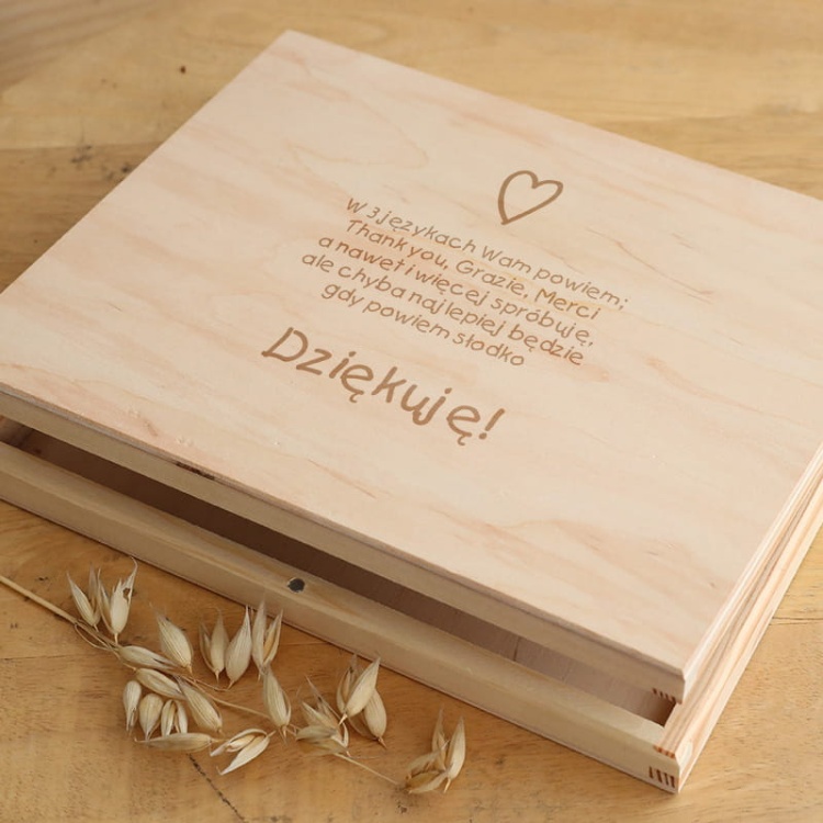 Dzień babci i dziadka - pudełko z grawerem na merci
