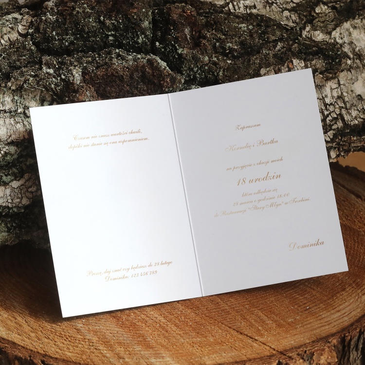 Eleganckie zaproszenia w złotym kolorze na 18 urodziny rozkładane