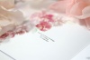 Zaproszenie na komunię ze zdjęciem i peoniami