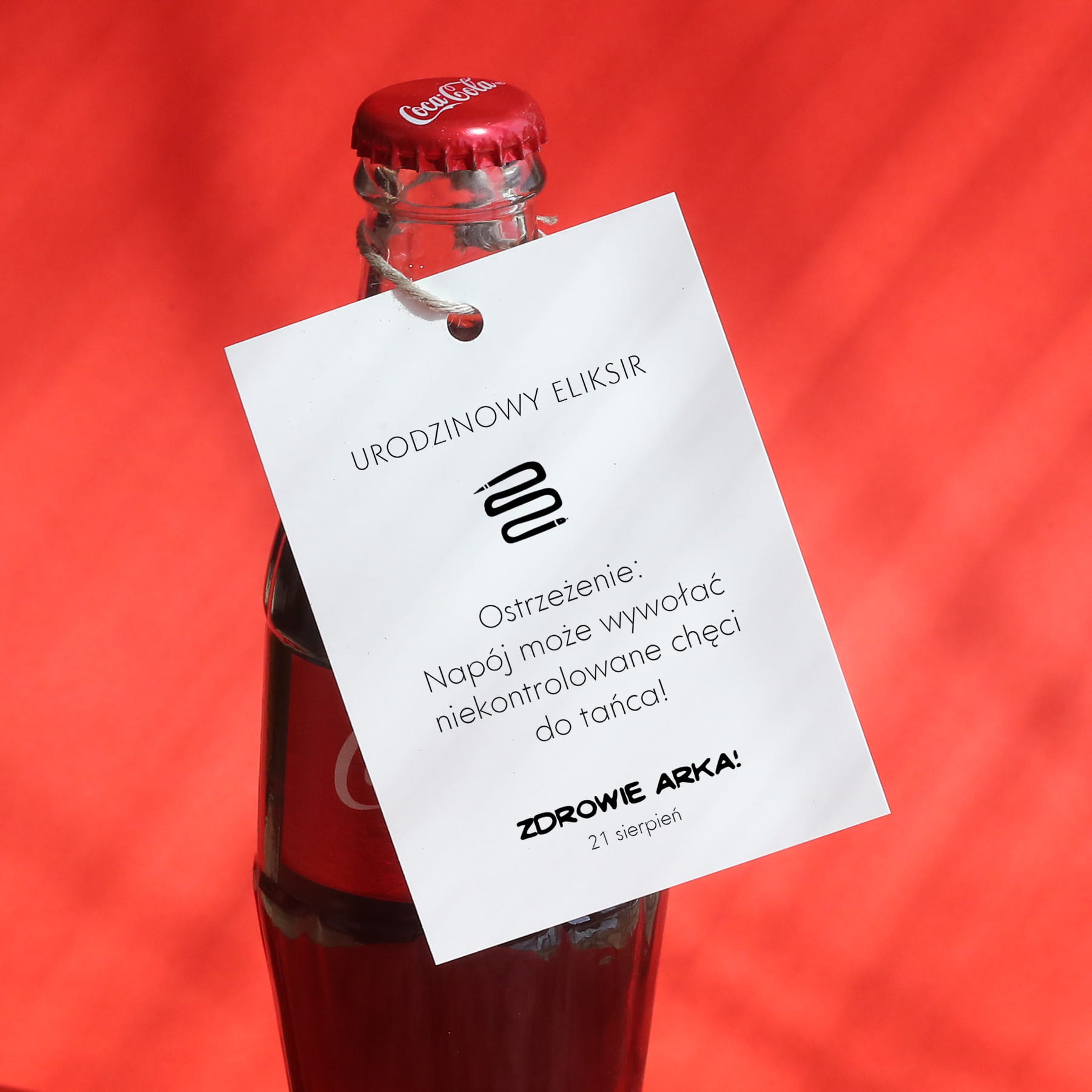 Urodzinowe zawieszki z wężem na butelki - zestaw 18 szt