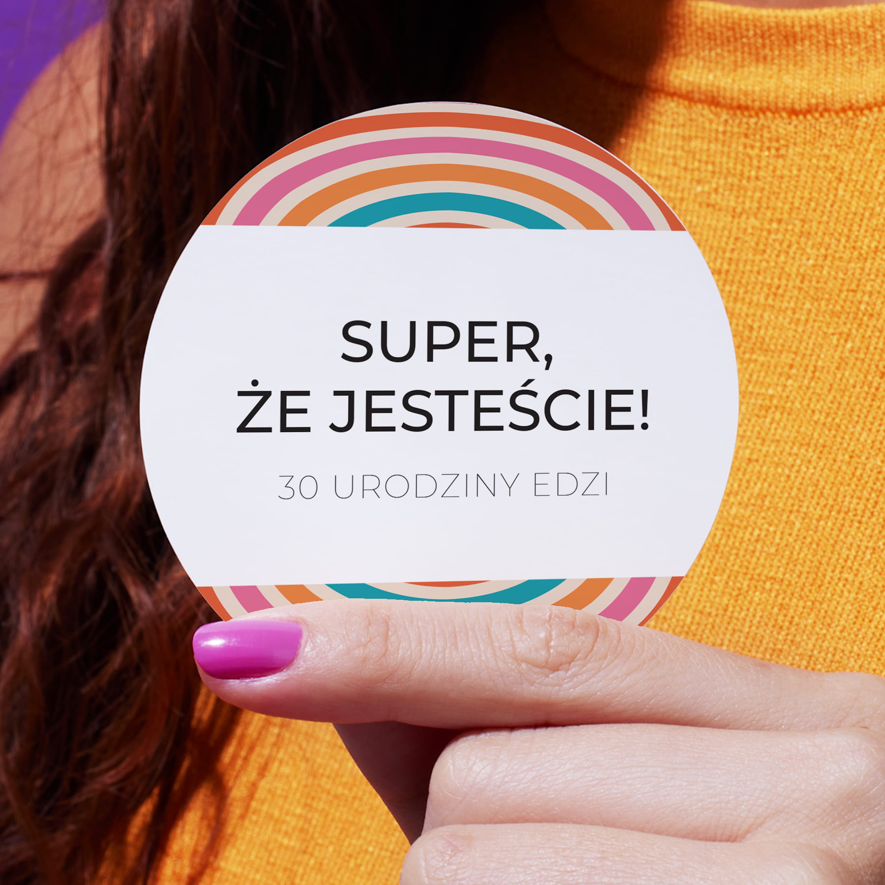 Naklejki na urodziny z tęczą