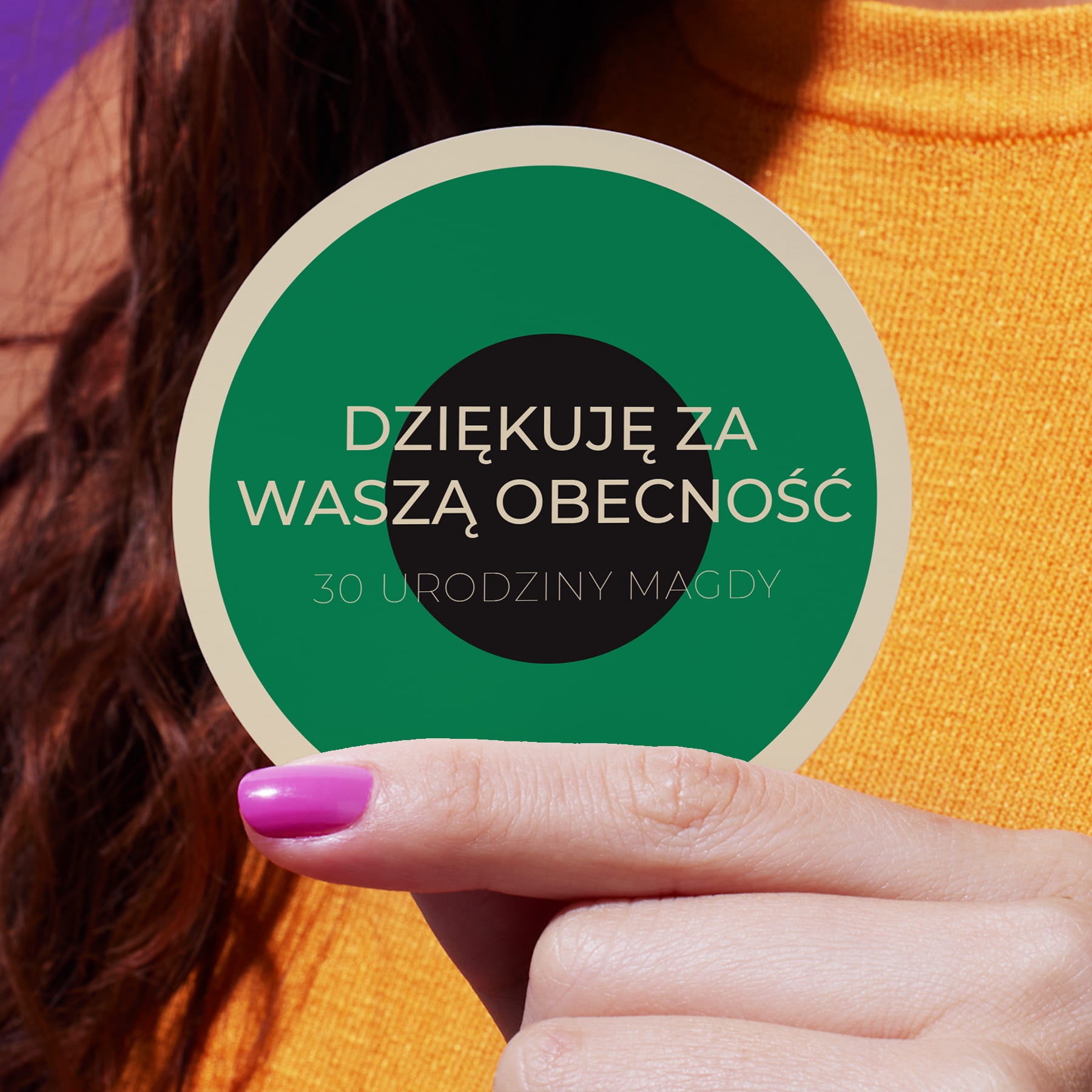 Naklejki na urodziny zielono-czarne