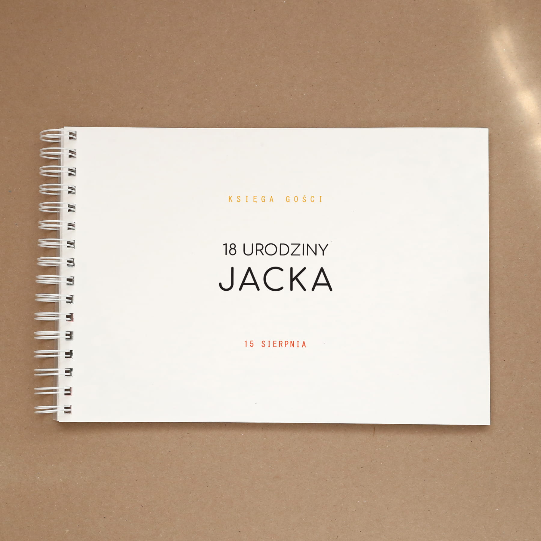 Wzorzysta księga gości na przyjęcie urodzinowe - okładka z przodu