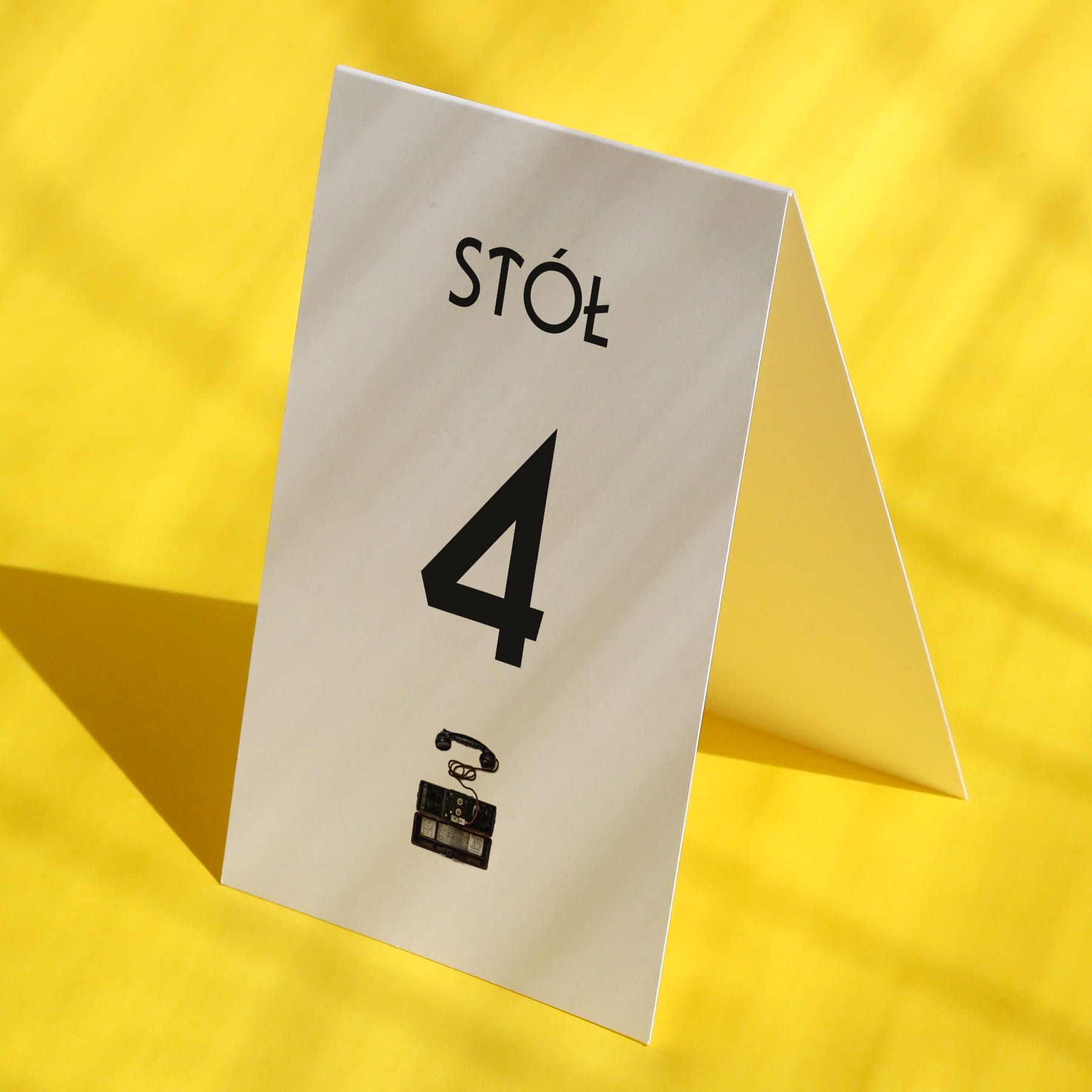 Numerki na stół urodzinowy w stylu retro