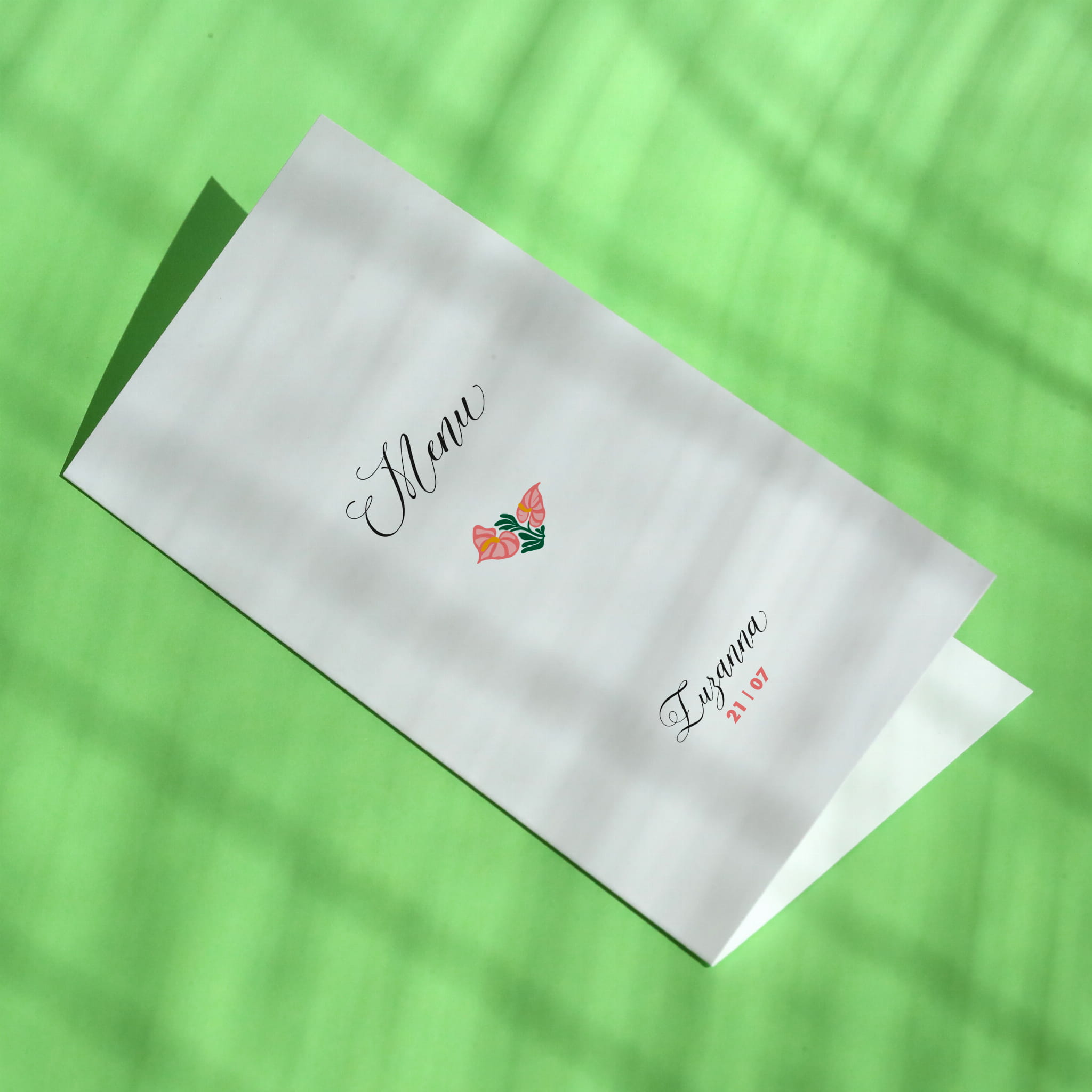 Karty menu na przyjęcie z kwiatuszkiem okładka