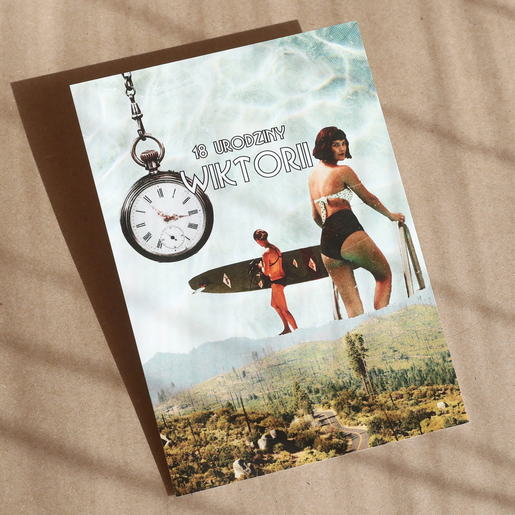 Zaproszenia na 18 z retro kolażem