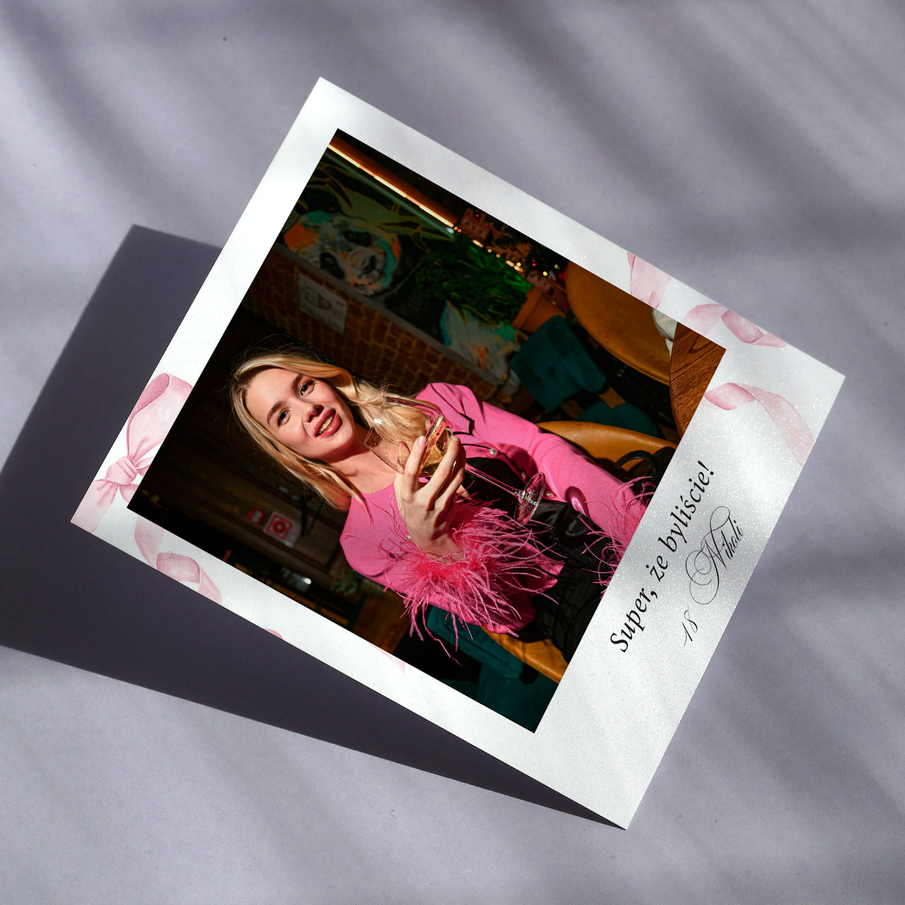 Polaroid podziękowanie dla gości - różowe wstążki