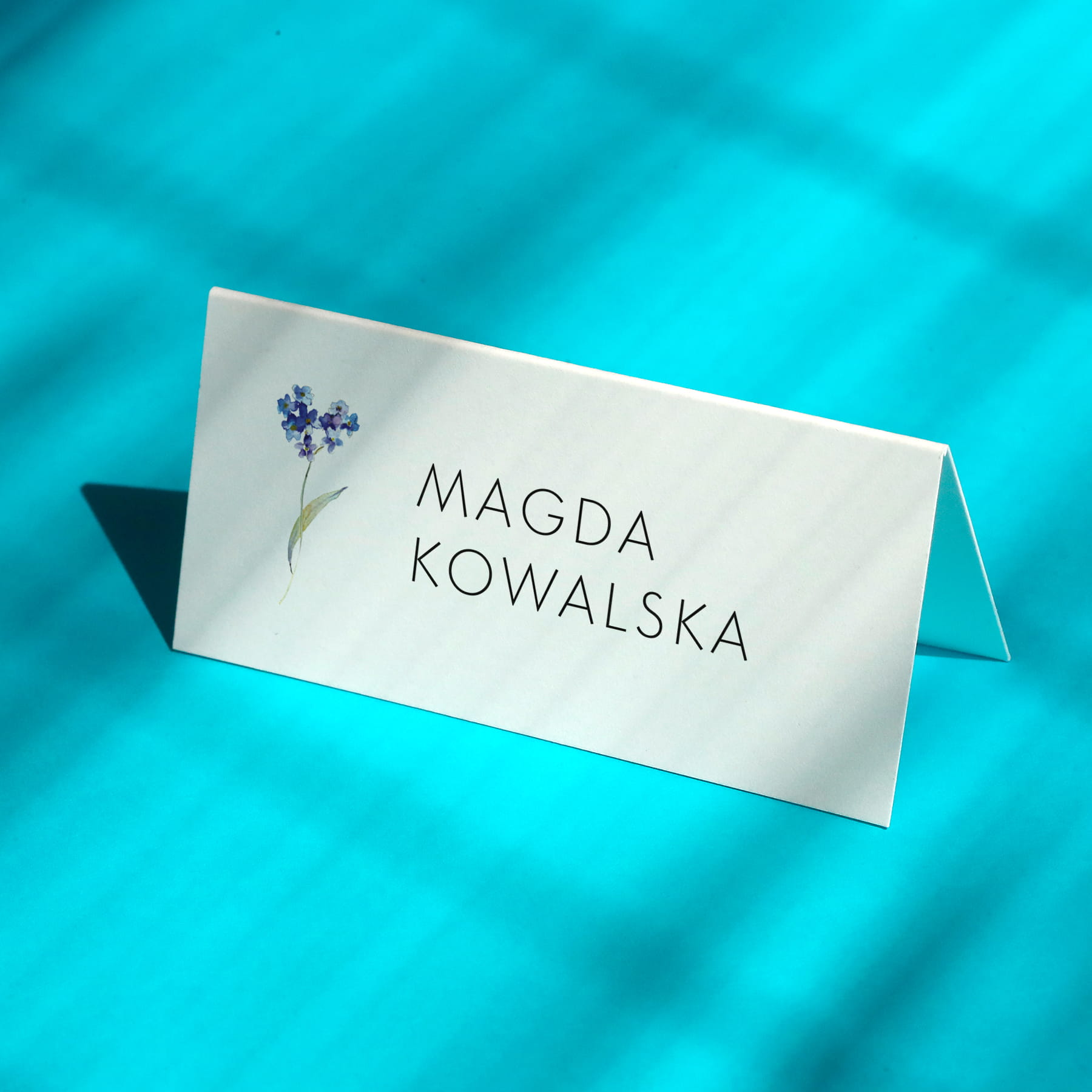 Winietki urodzinowe z niezapominajką