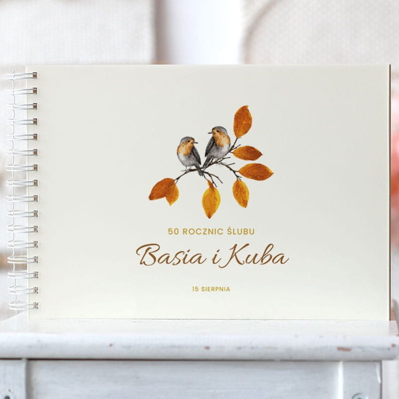 Symboliczny prezent ślubny - Kronika 50 rocznic
