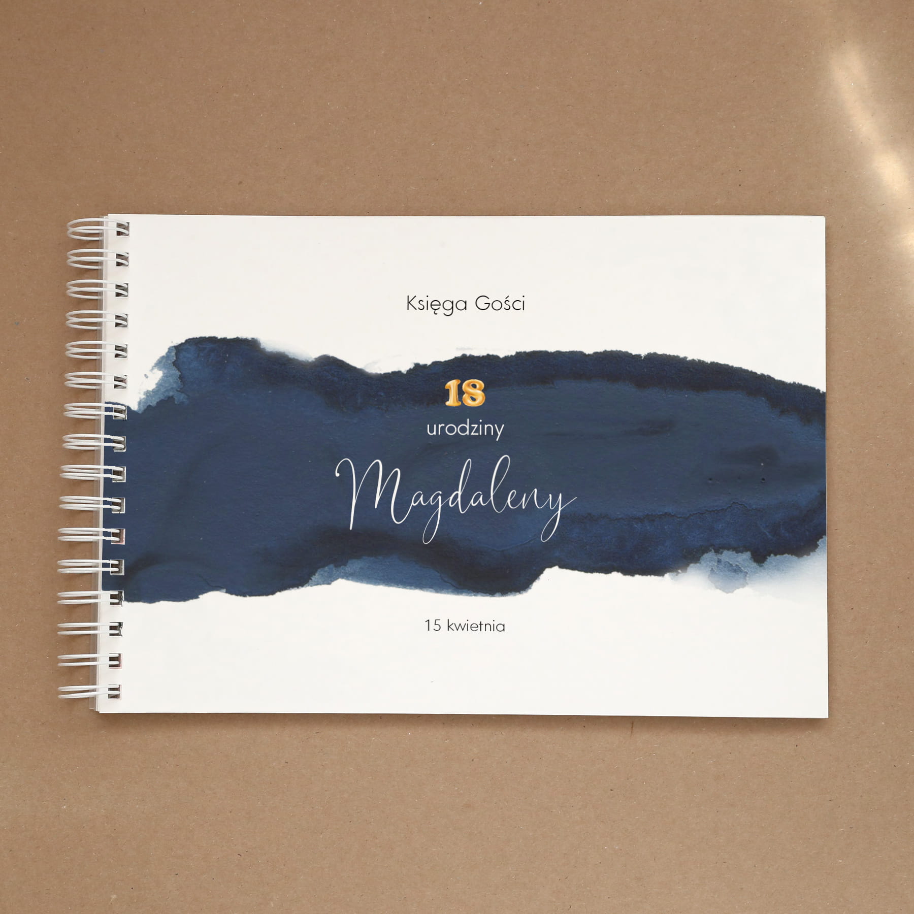 Księga gości na przyjęcie urodzinowe granatowa