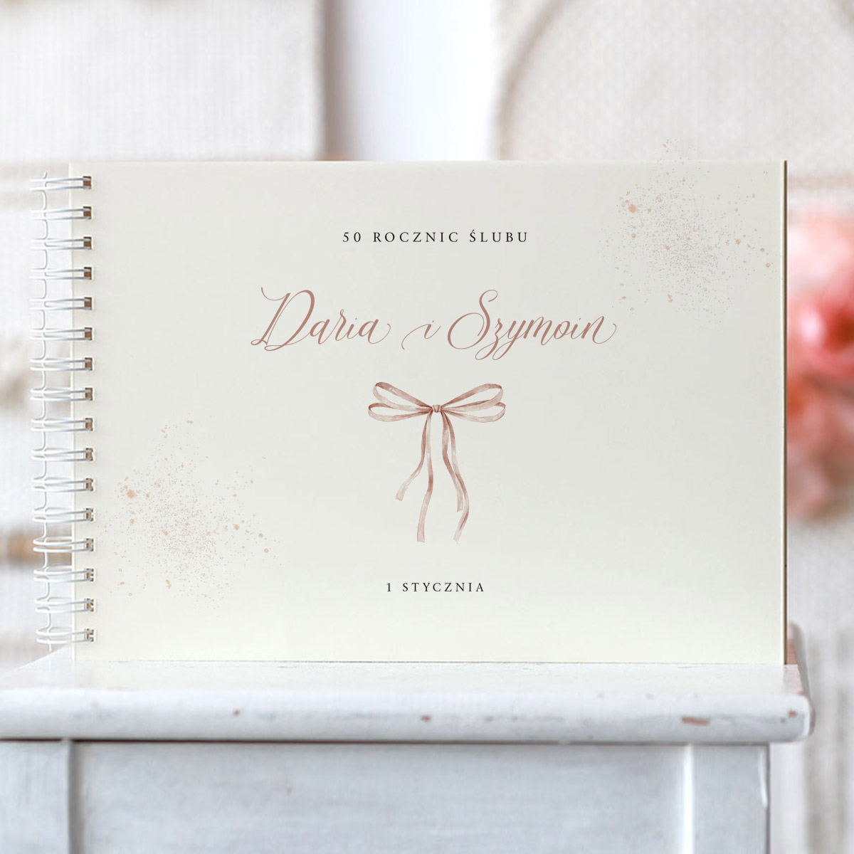 Uroczy prezent na ślub - Kronika 50 rocznic